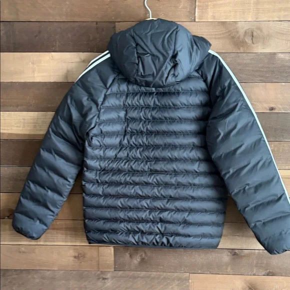 Adidas Men's/Womens Black Puffer Jacket NWOT - Picture 3 of 3